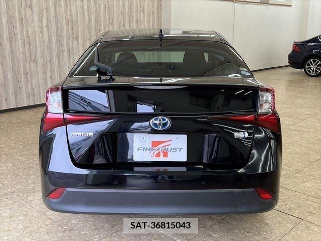 Toyota PRIUS 2019-08 281964-5