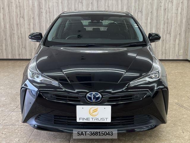 Toyota PRIUS 2019-08 281964-1