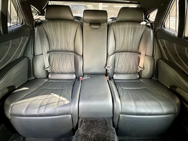 Lexus LS 2017-12 14909-17
