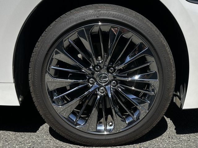 Lexus LS 2017-12 14909-8