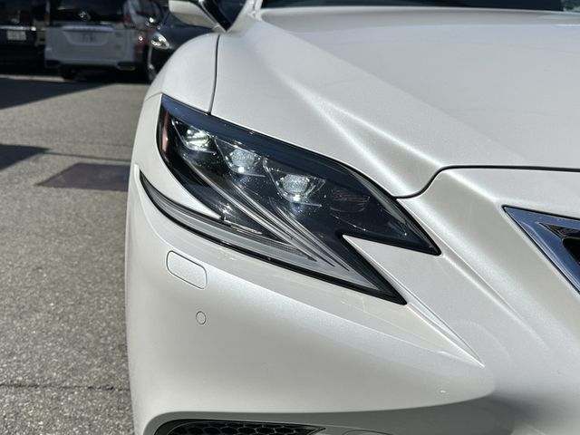 Lexus LS 2017-12 14909-6