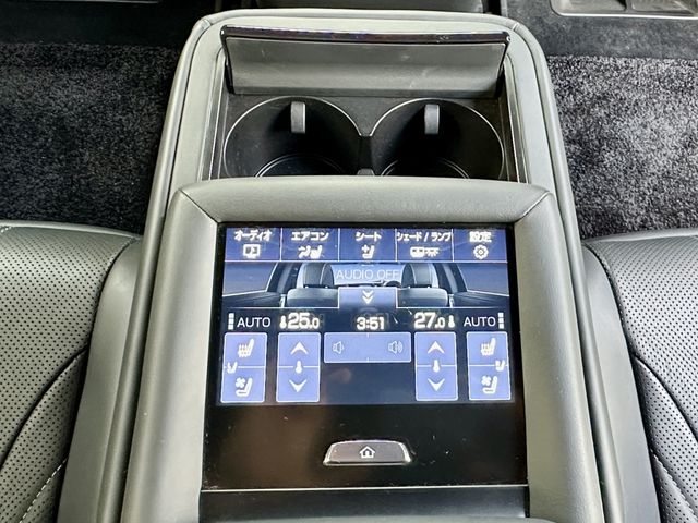 Lexus LS 2017-12 14909-19