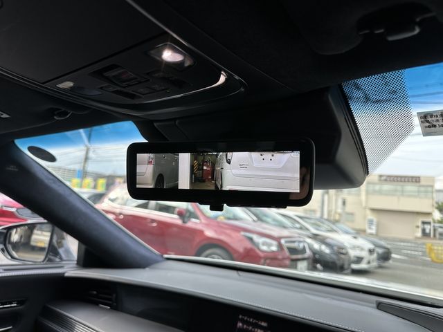 Lexus LS 2017-12 14909-23
