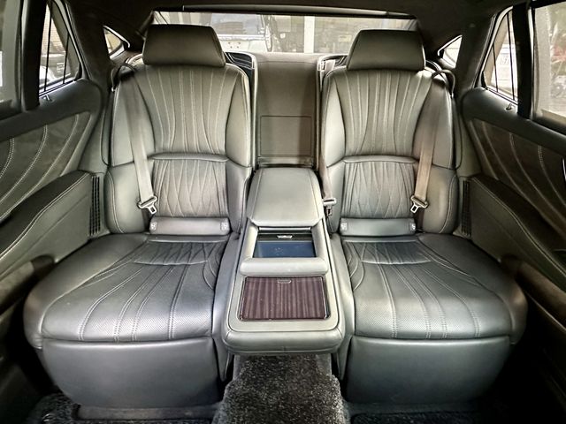 Lexus LS 2017-12 14909-18