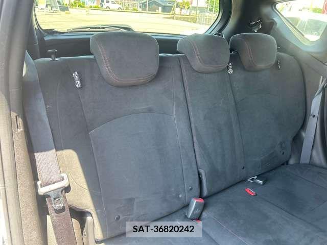 Nissan NOTE 2017-06 329552-12