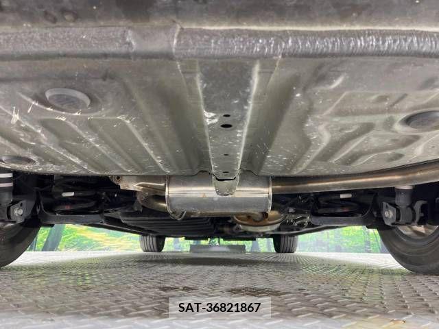 Toyota VOXY 2018-06 288977-18