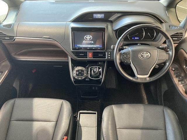 Toyota ESQUIRE 2016-11 195336-1