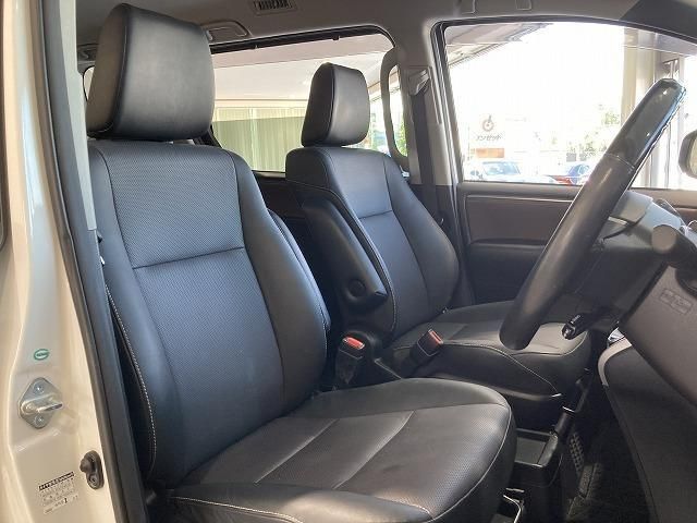 Toyota ESQUIRE 2016-11 195336-9