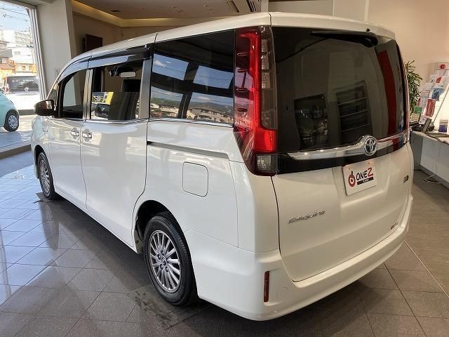 Toyota ESQUIRE 2016-11 195336-19