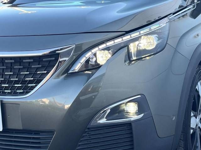 Peugeot 5008 2019-11 24958-12