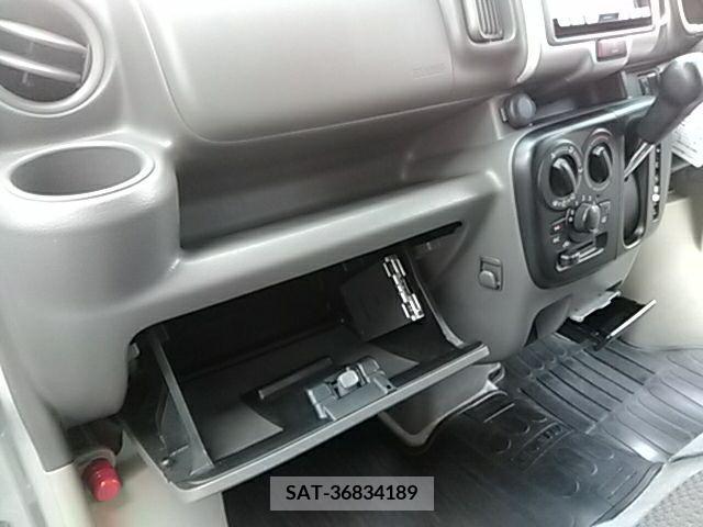 Suzuki EVERY 2020-07 396494-24