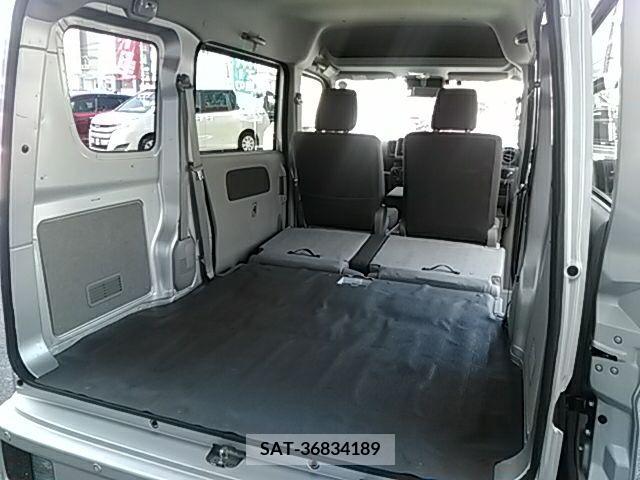Suzuki EVERY 2020-07 396494-15