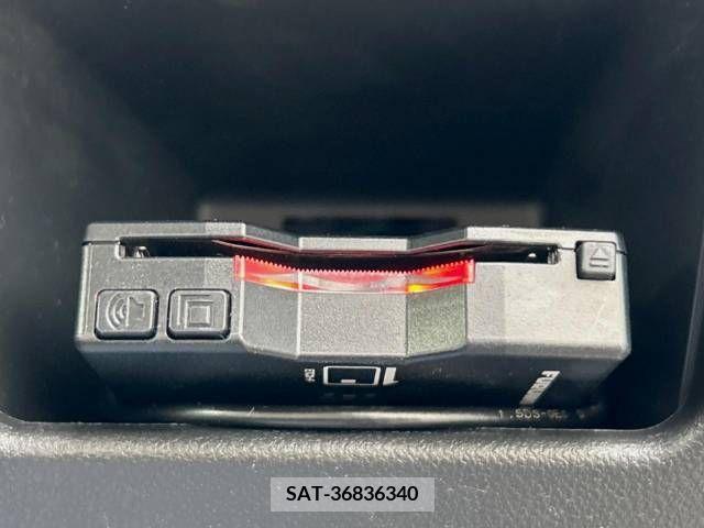 Daihatsu MOVE 2017-05 329758-8