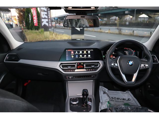 Bmw 3 SERIES 2019-05 250-6