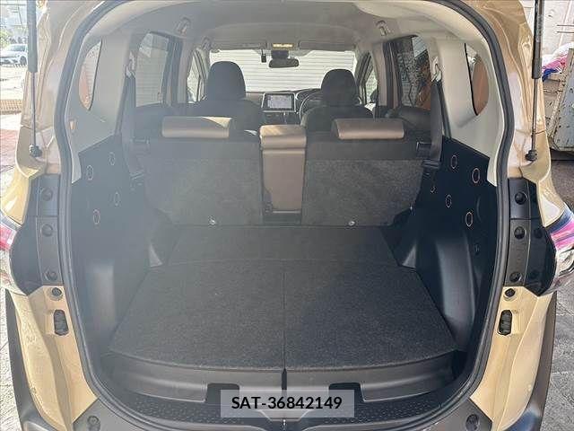 Toyota SIENTA 2019-10 433503-19