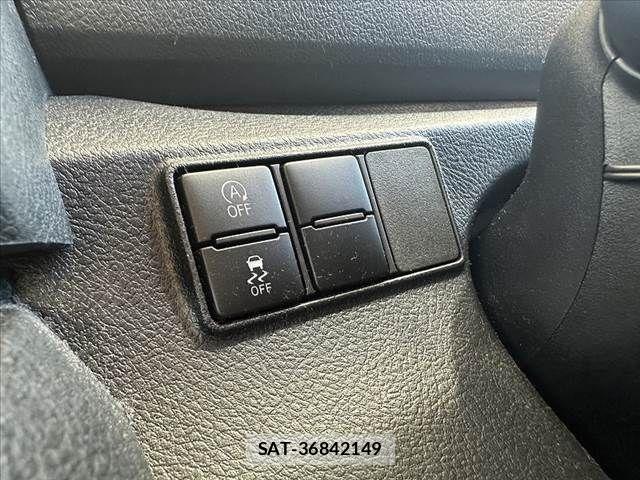 Toyota SIENTA 2019-10 433503-23