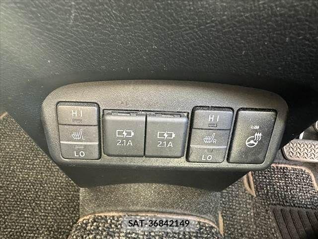Toyota SIENTA 2019-10 433503-6