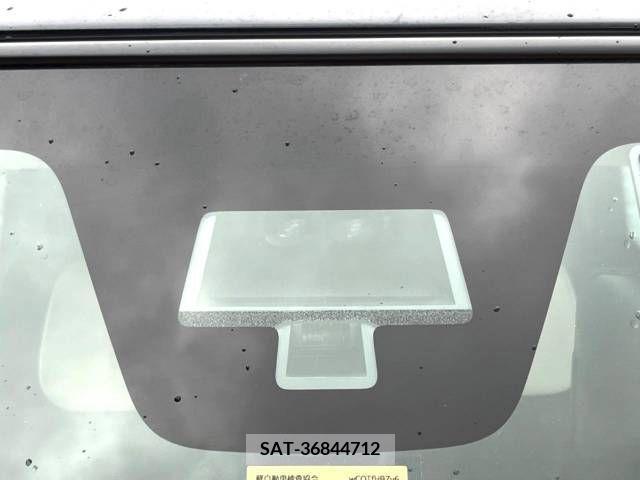 Suzuki HUSTLER 2018-06 329837-2