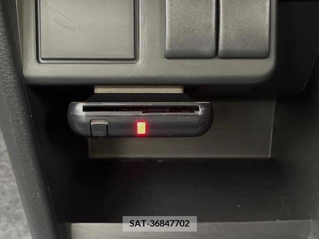 Suzuki ALTO 2015-07 328036-3