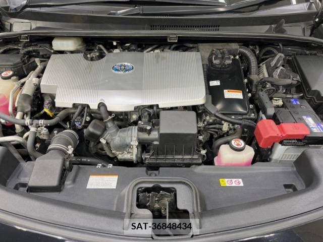Toyota PRIUS PHV 2018-06 322589-18