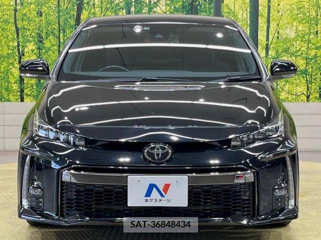 Toyota PRIUS PHV 2018-06 322589-14