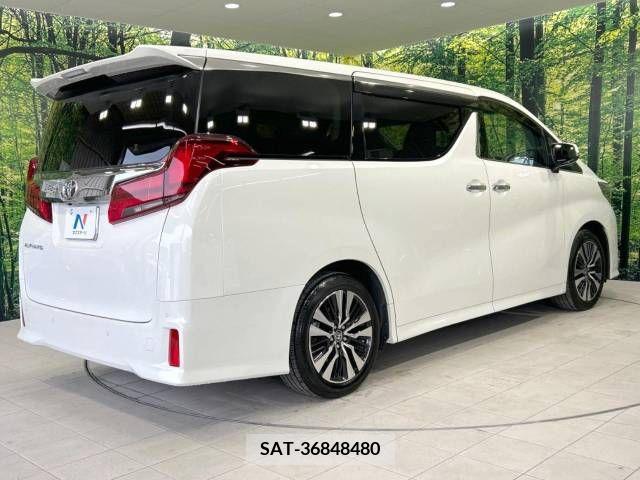 Toyota ALPHARD 2022-04 213169-17