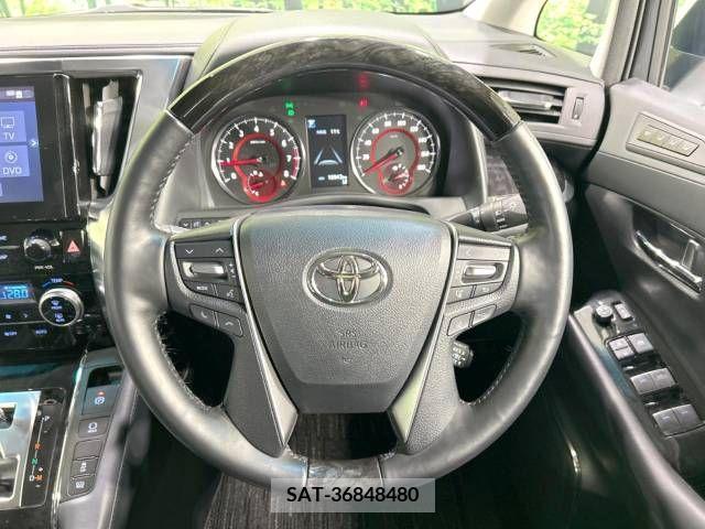 Toyota ALPHARD 2022-04 213169-11