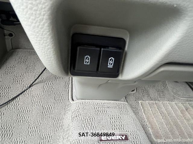 Suzuki EVERY WAGON 2023-11 301736-16