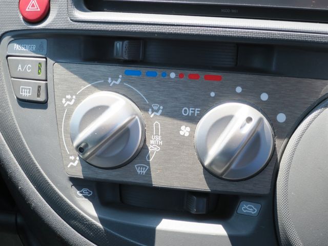 Toyota SIENTA 2011-12 4962-15