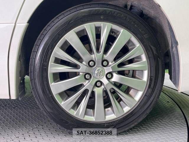 Toyota VELLFIRE 2014-07 288031-14