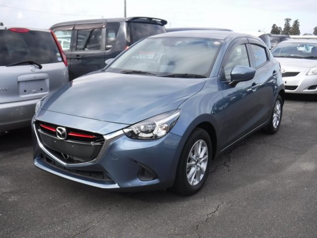 Mazda DEMIO 2014-11 267-0