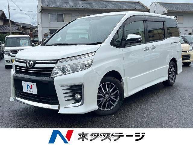 Toyota VOXY 2015-08 379685-0