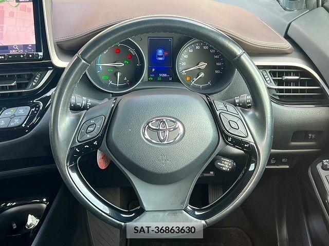 Toyota C-HR 2017-07 344116-13