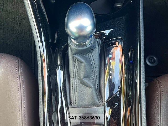Toyota C-HR 2017-07 344116-19