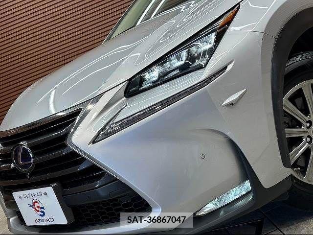 Lexus NX 2015-09 209456-16