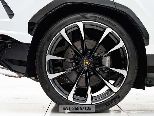 Lamborghini URUS 2022-05 373412-7