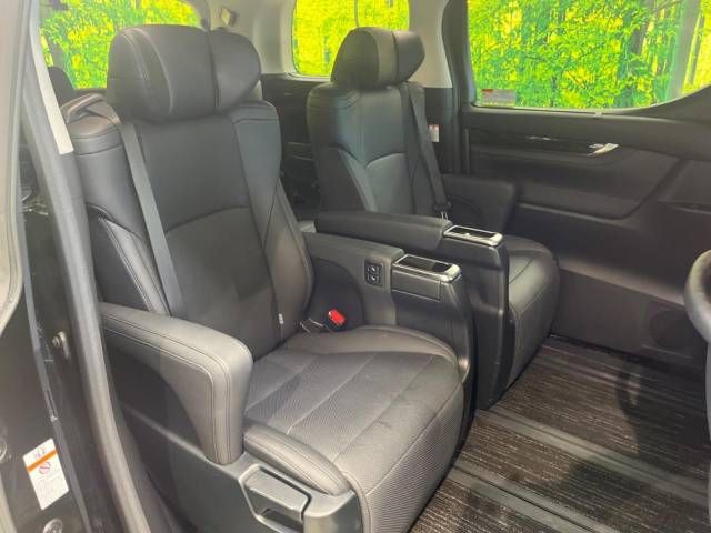 Toyota ALPHARD 2021-09 14575-9