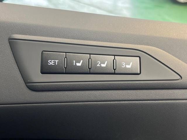 Toyota ALPHARD 2021-09 14575-8