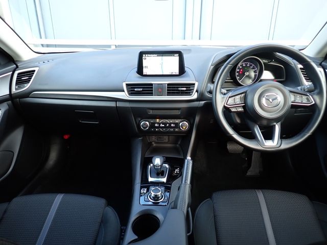 Mazda AXELA HYBRID 2016-09 22173-1