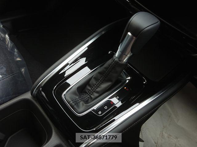 Toyota PRIUS 2023-06 313503-6