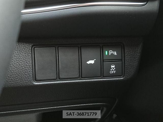 Toyota PRIUS 2023-06 313503-5