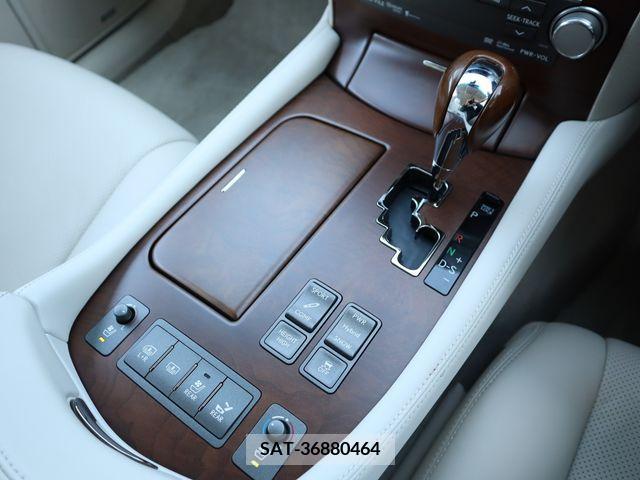 Lexus LS 2010-09 205383-15