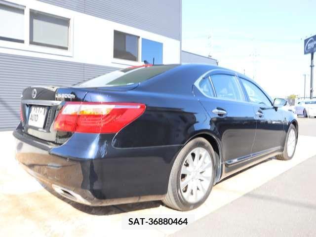 Lexus LS 2010-09 205383-6