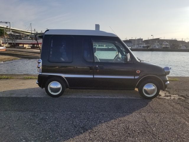 Mitsubishi MINICA 1997-01 6813-8