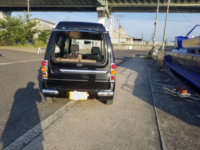 Mitsubishi MINICA 1997-01 6813-10