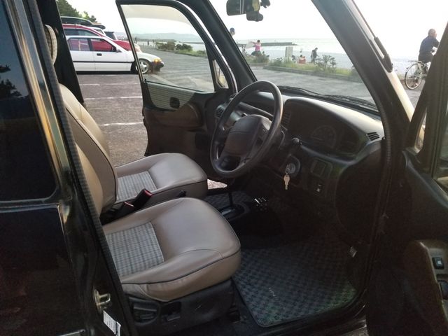 Mitsubishi MINICA 1997-01 6813-1