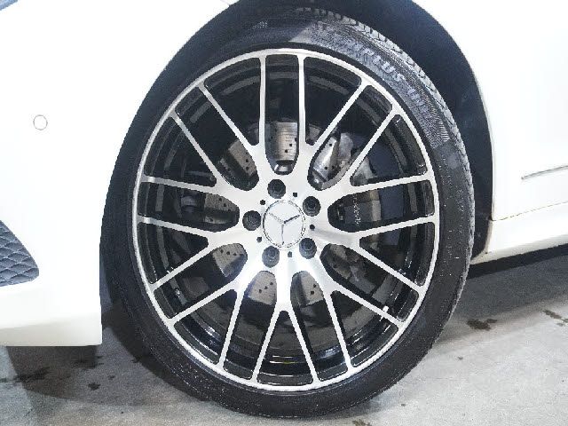 Mercedes Benz E-CLASS 2013-07 7775-7