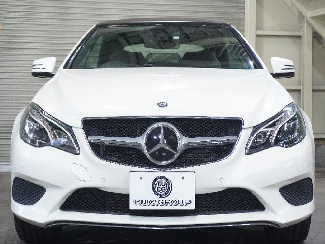 Mercedes Benz E-CLASS 2013-07 7775-9
