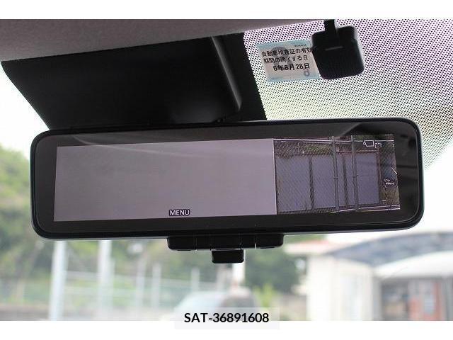 Nissan LEAF 2019-08 324803-16