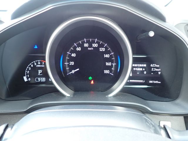 Honda FIT 2018-04 190139-15